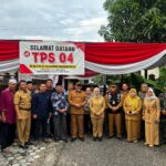 Sekretaris Daerah Prov. Jambi H. Sudirman bersama Walikota Jambi Tinjau Kesiapan Pelaksanaan Tempat Pemungutan Suara di Kota Jambi