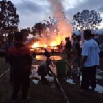 Bupati OKU Selatan H. Popo Ali Martopo Turut Berdukacita Atas Musibah Kebakaran Yang Terjadi Di Desa Kiwis Raya Kecamatan Warkuk Ranau Selatan