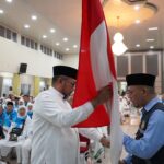 Lepas JCH Kloter 18 Asal Kerinci dan Merangin, Pesan Sekda Sudirman: Kondisikan Diri Tingkatkan Kesabaran