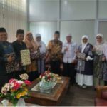 Kepala Kemenag Pasaman Barat Lepas ASN Yang Akan Berhaji