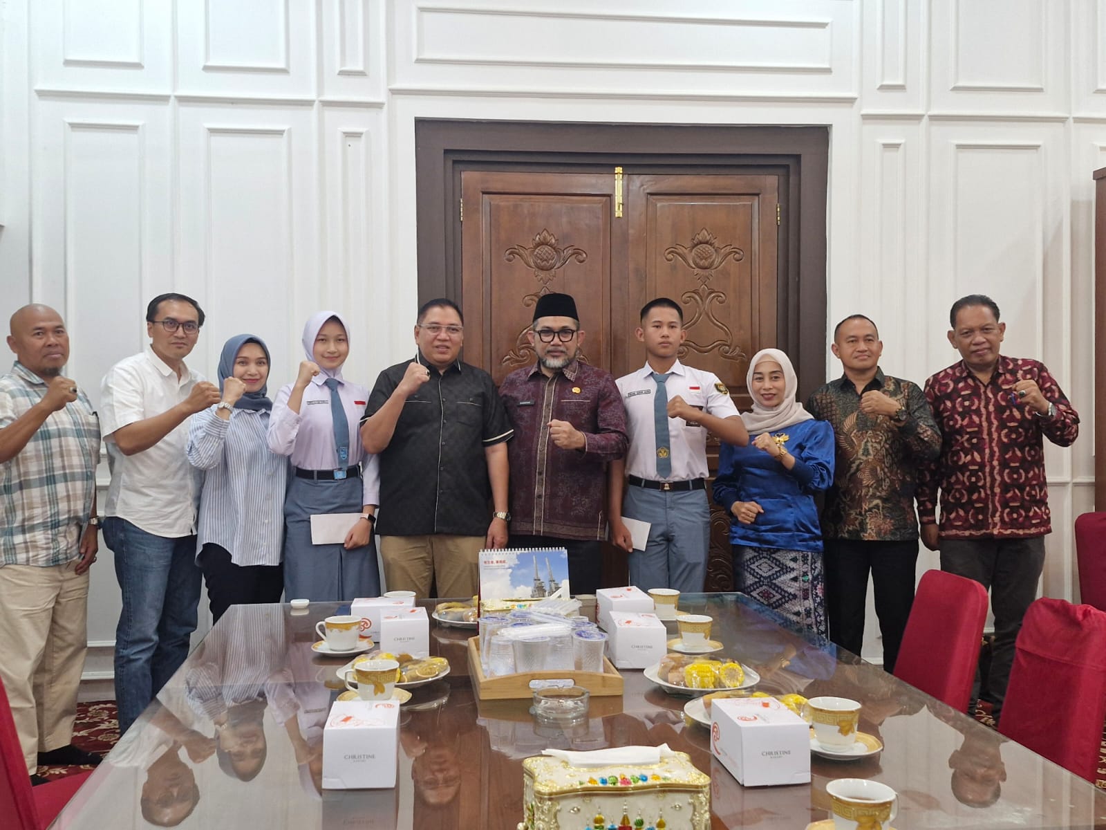Sekda Sudirman Lepas 2 Capaska Tingkat Pusat Utusan Provinsi Jambi Sekda Sudirman Lepas 2 Capaska Tingkat Pusat Utusan Provinsi Jambi