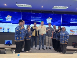 Profesor Slovenia Studi Data Sosial di JDAC Jambi
