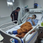 Jenguk Oki Yusmika di RS Atlet Taekwondo, Al Haris Berikan Bantuan Pengobatan