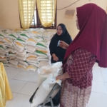 86 KPM Terima Bantuan Beras Cadangan Pakan di Desa Stadong
