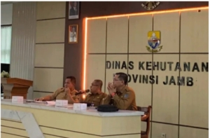 Kesbangpol Tanjab Barat Dorong Dialog Damai Sengketa Lahan dengan PT WKS