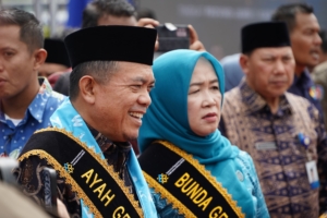 Gubernur Al Haris: Keluarga Fondasi Pembentukan Pendidikan Anak Berkualitas