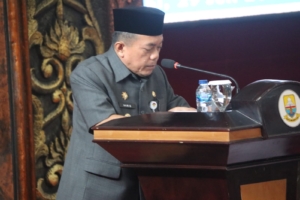 Gubernur Al Haris Tanggapi Ranperda Pertanggungjawaban APBD 2024