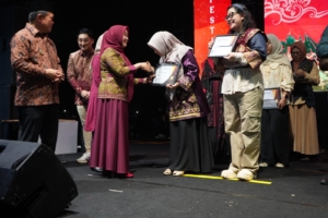Gubernur Al Haris Pacu Ekonomi Lewat Festival Batanghari