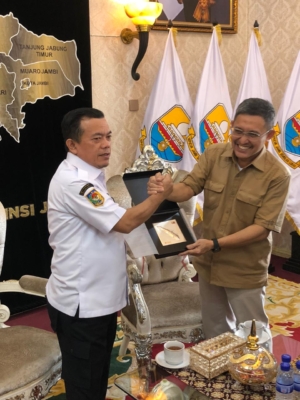 Gubernur Al Haris Audiensi Bersama Hutama Karya, Bahas Operasional Tol Tempino Sampai Simpang Ness