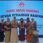 Stone Lumbur Snail Multipurpose Karya Terbaik Nasional Asal Jambi, Hj. Hesti Haris Dorong Pengrajin Terus Berkarya dan Berinovasi