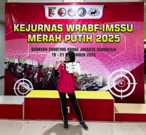 Bidikan Emas dari Jambi! Weni Thalita Zahra Ukir Sejarah di Senayan