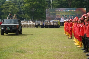 Gubernur Al Haris Dampingi Pangdam XX/TIB Pimpin Apel Kesiapsiagaan Penanggulangan Karhutla di Provinsi Jambi