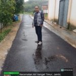 Skandal Jalan Desa Pungut Hilir: Tanpa Plang, Aspal Tipis, dan Diduga Tak Sesuai Standar