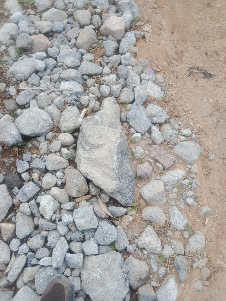 Jalan DAU di Tarutug Diduga Dikerjakan Asal Jadi, Uang Rakyat Dipertaruhkan?? LSM TOPEKSI Bongkar Dugaan Pelanggaran Jalan Desa Tarutug Jalan DAU di Tarutug Diduga Dikerjakan Asal Jadi, Uang Rakyat Dipertaruhkan?? LSM TOPEKSI Bongkar Dugaan Pelanggaran Jalan Desa Tarutug