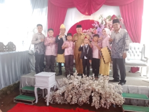 Nuansa Syukur, Walimatul Khitan Kenzo bin Tarmizi di Pekon Mulang Maya Dihadiri Tokoh-Tokoh Penting