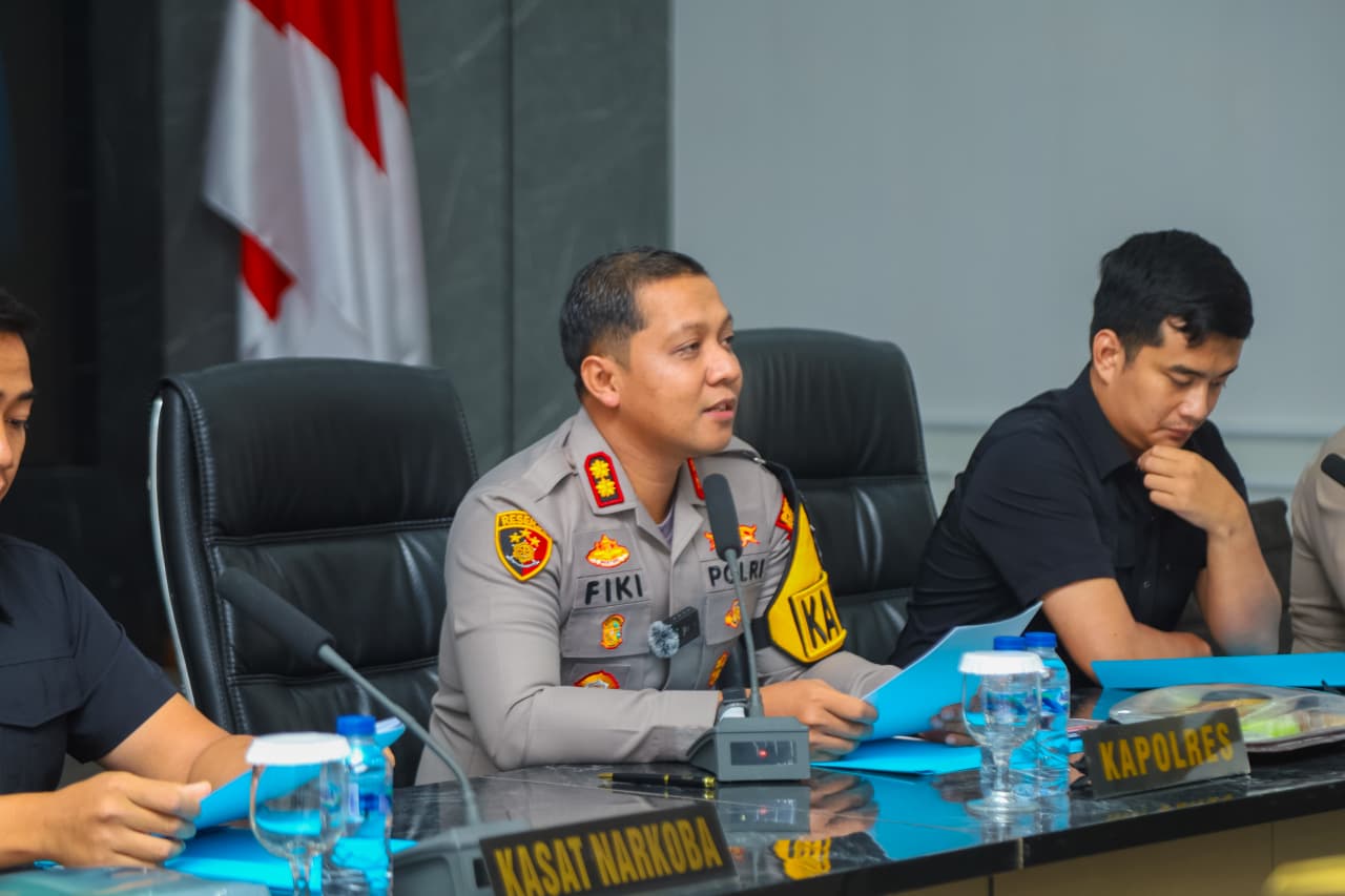 Polres Karawang Umumkan Capaian Akhir Tahun: Kriminalitas Turun, Narkoba dan Laka Lantas Masih Jadi Tantangan