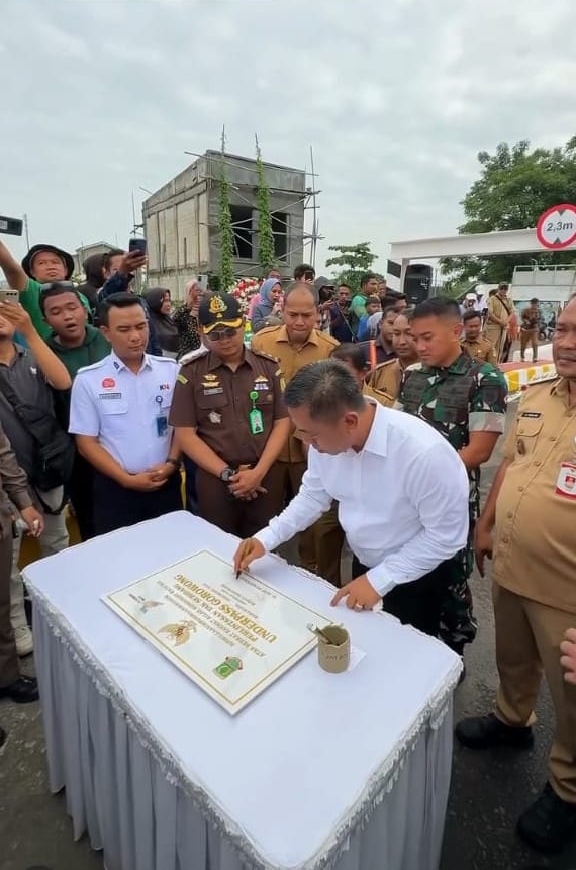 Underpass Warung Bambu Diresmikan, Bupati Aep Harap Aktivitas Masyarakat Lebih Lancar Underpass Warung Bambu Diresmikan, Bupati Aep Harap Aktivitas Masyarakat Lebih Lancar