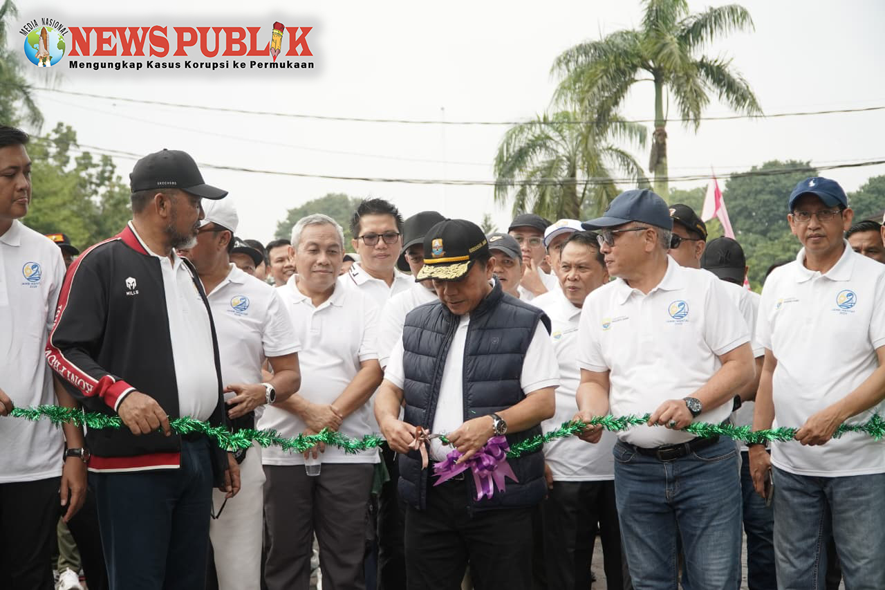 HUT Ke-69 Provinsi Jambi, Gubernur Al Haris Ajak Warga Jalan Santai dan Buka Pasar Tani HUT Ke-69 Provinsi Jambi, Gubernur Al Haris Ajak Warga Jalan Santai dan Buka Pasar Tani