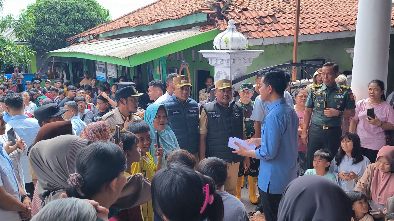 Wapres Gibran Tinjau Lokasi Banjir Karawang, Polres Karawang Pastikan Pengamanan Maksimal