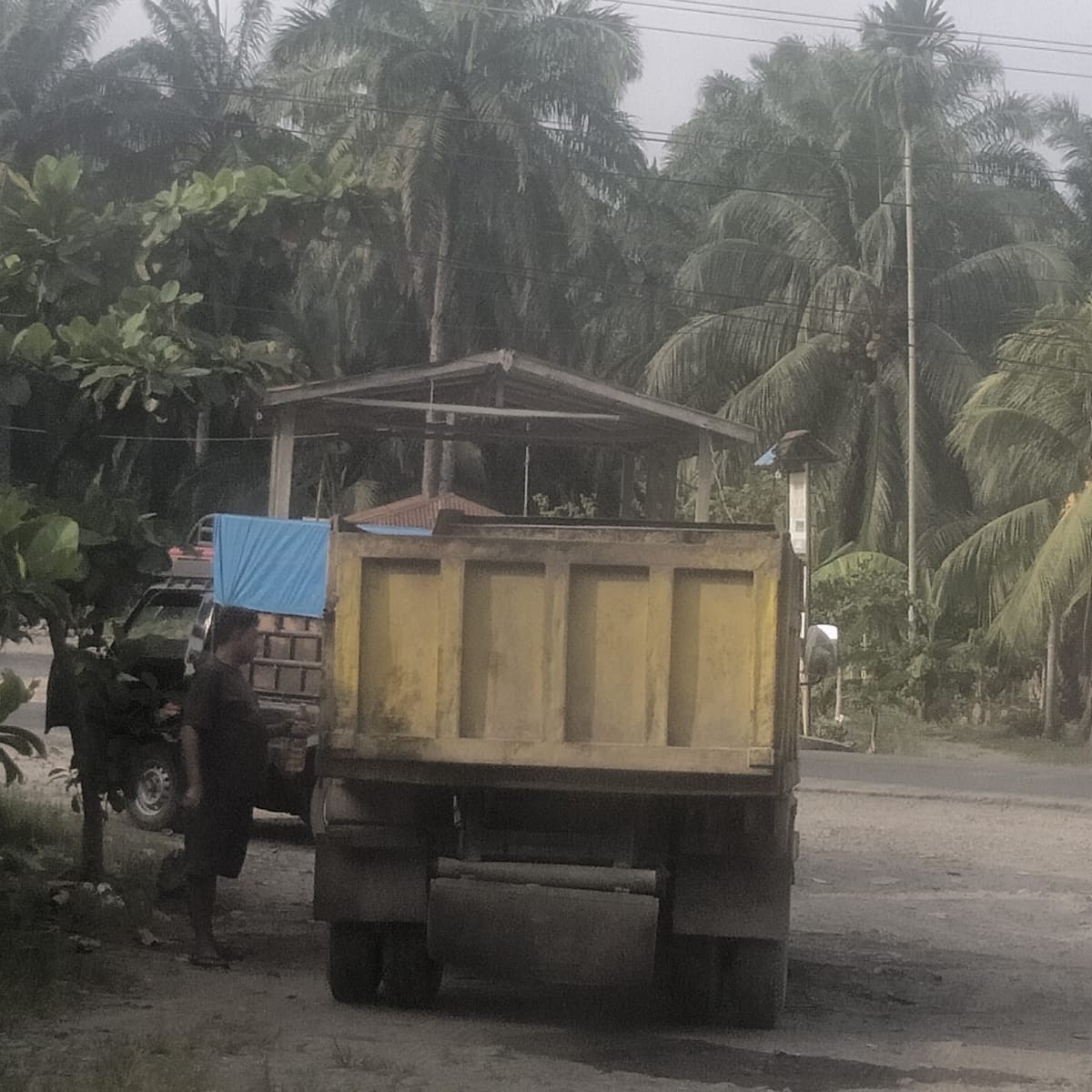 SPBU Asam Jawa Disorot !! Aktivitas Pengisian BBM Bersubsidi Diduga Tak Sesuai Aturan