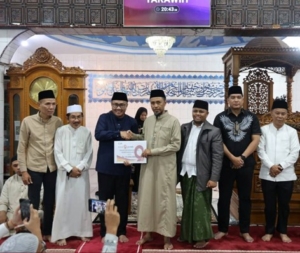 Safari Ramadhan Perdana, Wako Alfin Serap Aspirasi Warga di Masjid Baiturahman