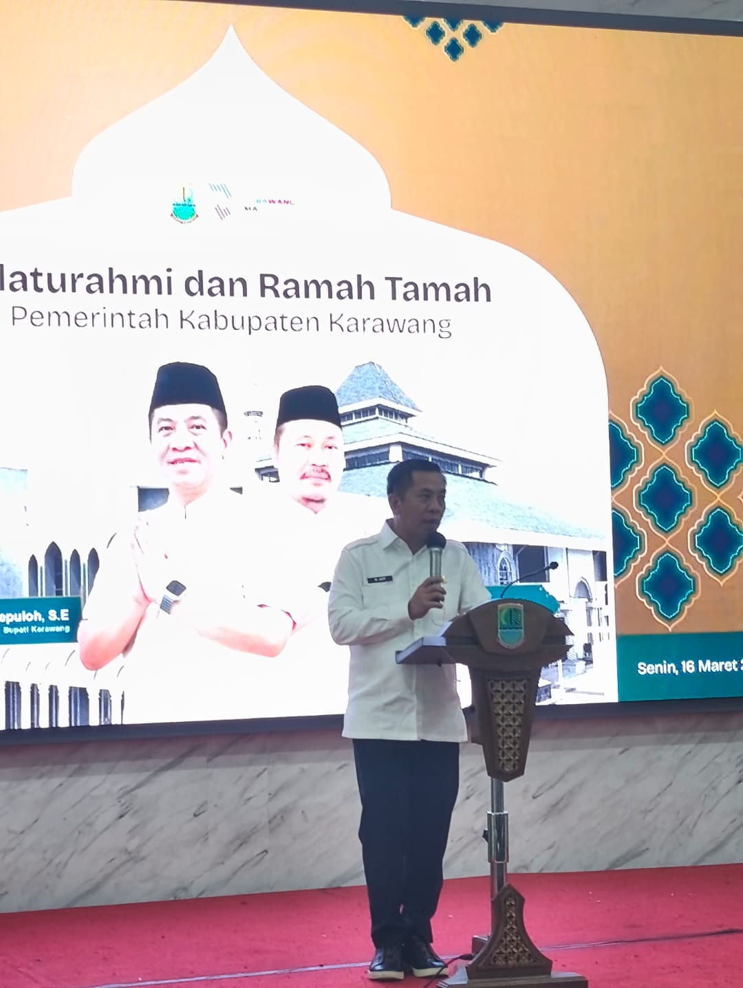 Media Mitra Strategis ditegaskan Bupati Aep dalam silaturahmi Pemkab Karawang dengan insan pers sebagai kunci menjaga kondusifitas dan komunikasi publik.