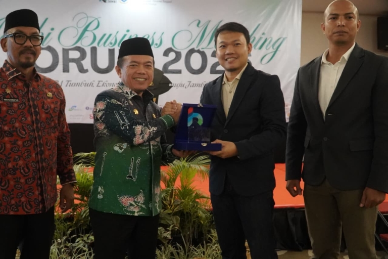 PENGUATAN EKONOMI! Gubernur Al Haris Tegaskan Peran UMKM Jambi di Business Matching 2026