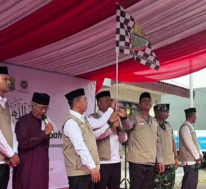Bupati Aep Lepas Jemaah Haji Karawang Kloter JKS 04 Sebanyak 443 Orang