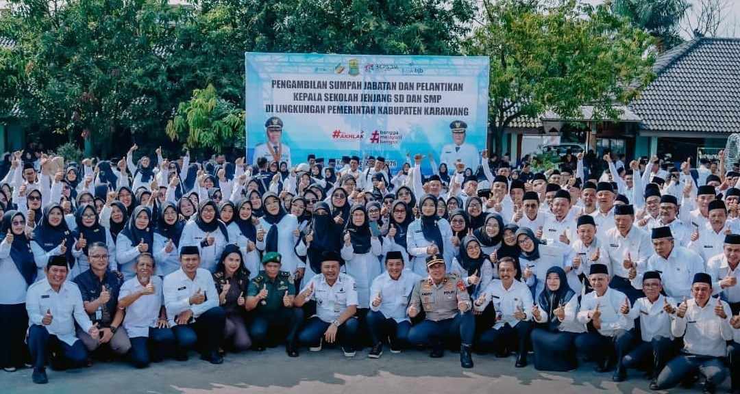PELANTIKAN KEPALA SEKOLAH KARAWANG 2026: 364 ASN Resmi Dikukuhkan, Bupati Aep Tegaskan Integritas Pendidikan PELANTIKAN KEPALA SEKOLAH KARAWANG 2026