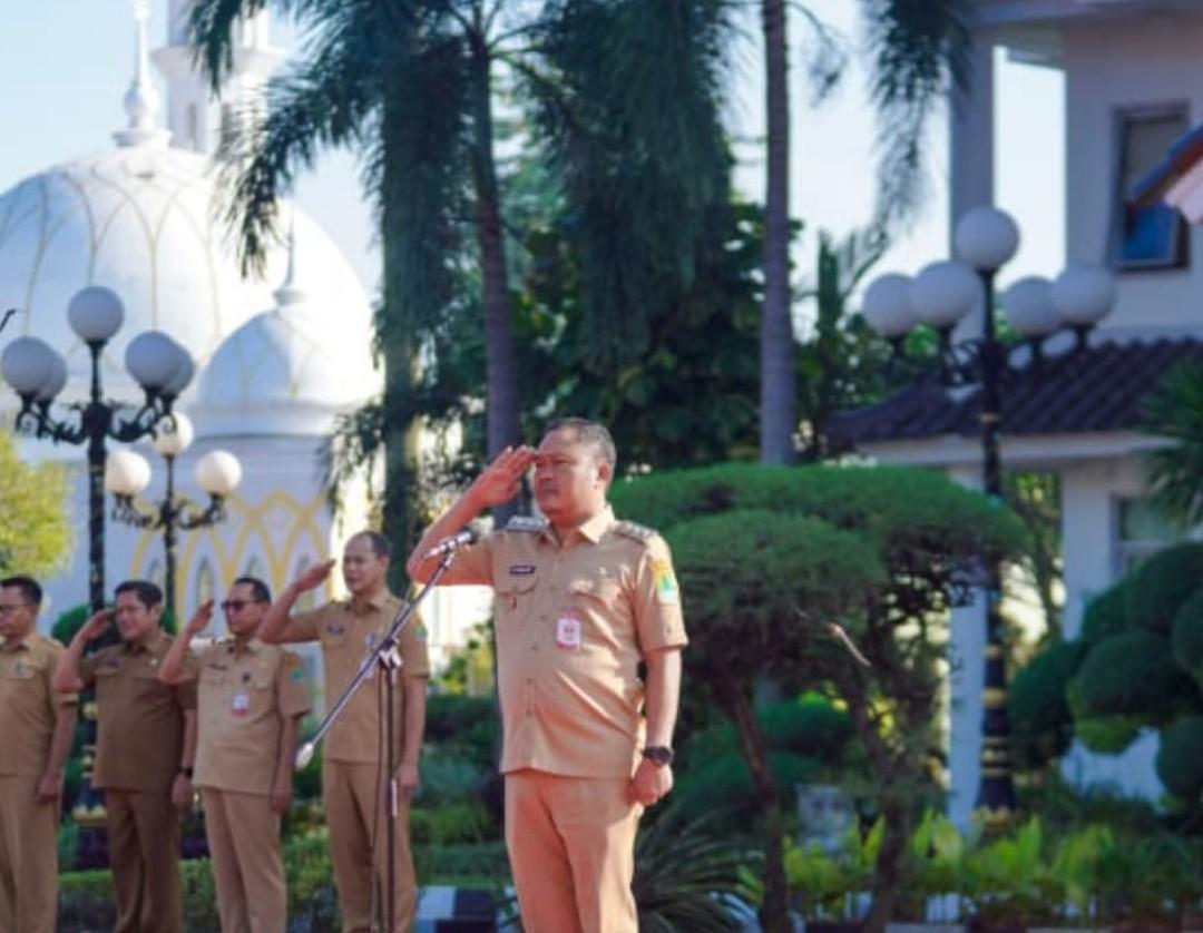 Kedisiplinan ASN Karawang Digenjot, Wabup Pimpin Apel Pagi Penuh Penegasan