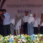 Perpisahan siswa kelas XII SMAN 1 Rawamerta Kabupaten Karawang tahun 2026