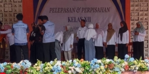 Perpisahan siswa kelas XII SMAN 1 Rawamerta Kabupaten Karawang tahun 2026