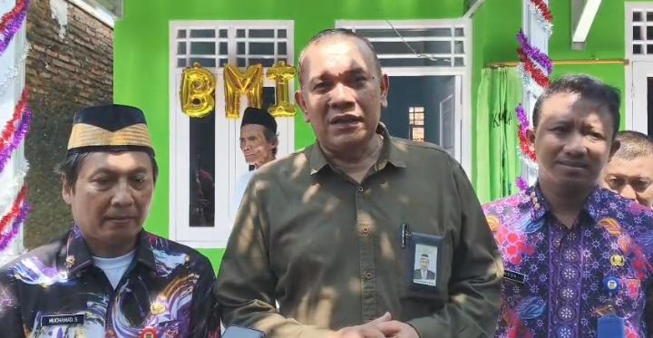 Penyerahan rumah gratis Kopsyah BMI kepada warga Mauk Kabupaten Tangerang
