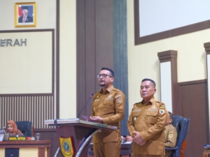 Bupati Fery Sahputra menghadiri rapat paripurna DPRD Labuhanbatu Selatan tahun 2026