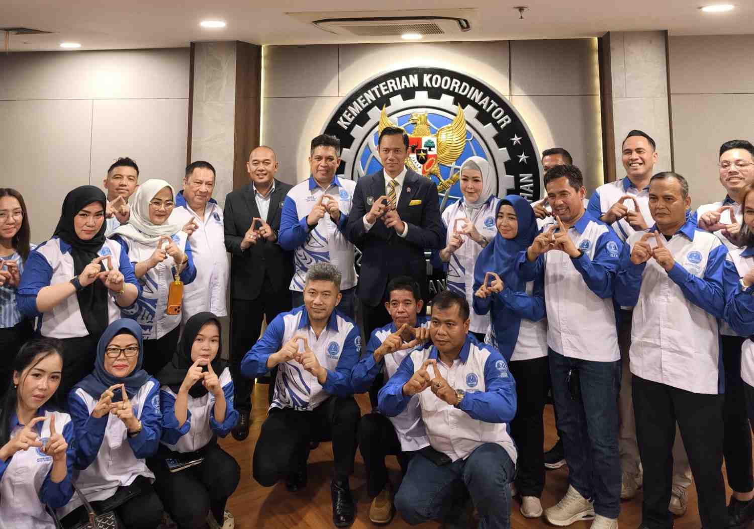 Pertemuan DEKRAFMI bersama Menko AHY membahas ekonomi kreatif Indonesia