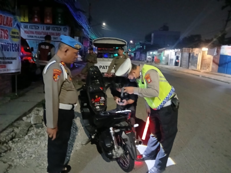 Polsek Karawaci