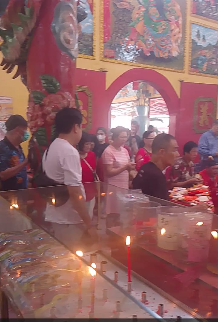 Kelenteng KWAN TI Kong Jambi