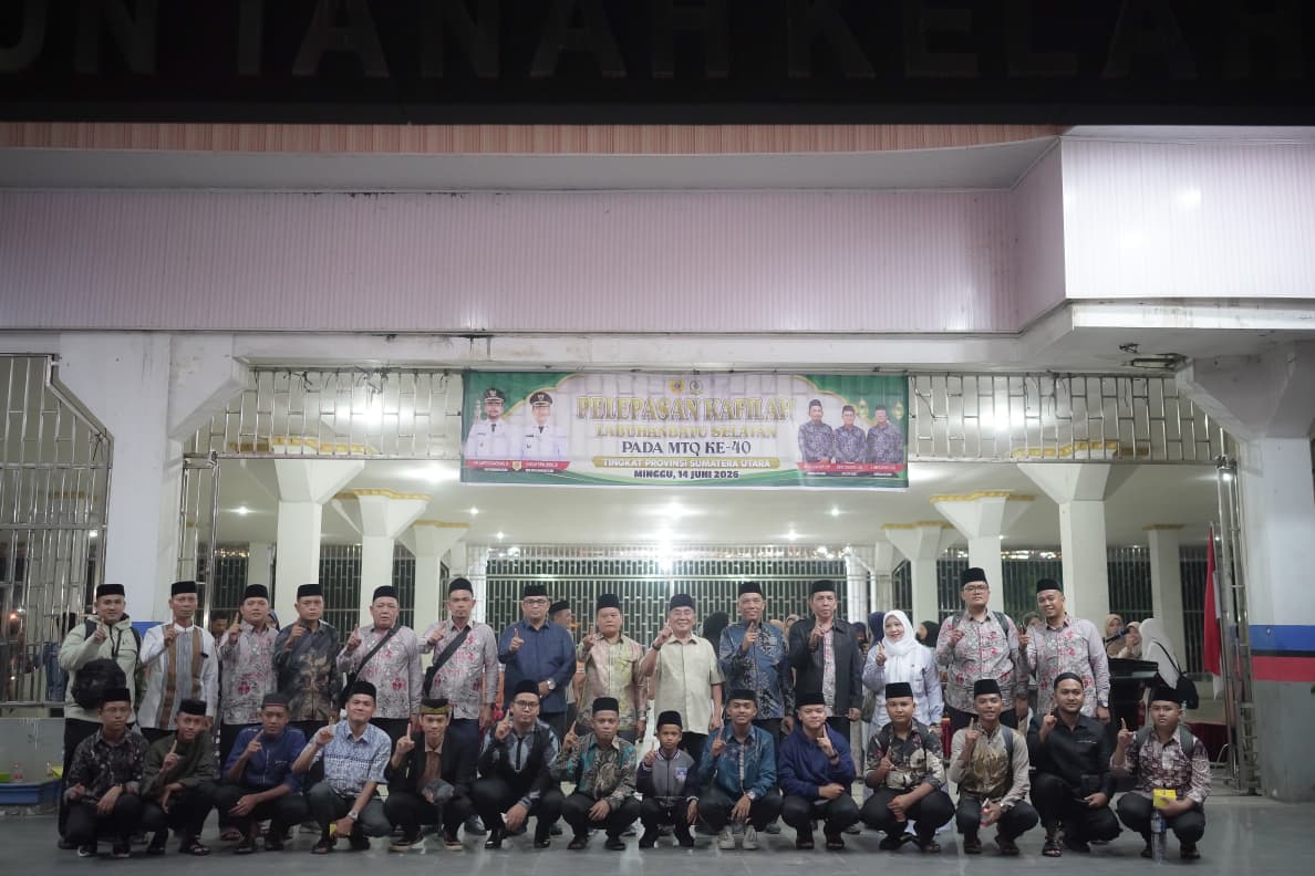 Wakil Bupati Syahdian Lepas Kafilah MTQ Labuhanbatu Selatan Ikuti MTQ ke-40 Tingkat Sumut Wakil Bupati Syahdian Purba lepas Kafilah MTQ Labuhanbatu Selatan 2026