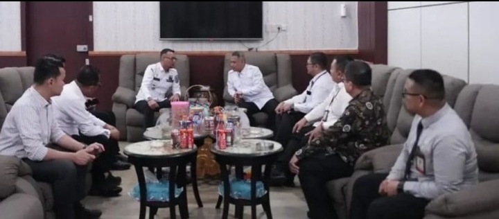 Bupati Labusel