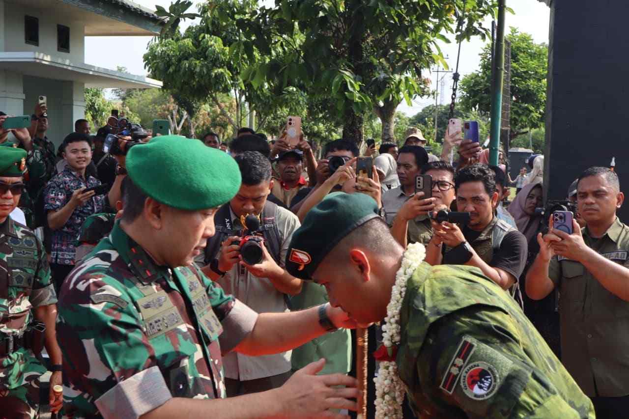 Yonif 142/KJ Kembali dari Papua
