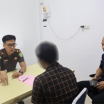 Imigrasi Kuala Tungkal serahkan tersangka WNA Myanmar ke Kejaksaan - News Publik