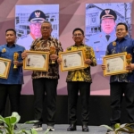 Komitmen Bangun Komunikasi Publik, Wali Kota Sabang Raih Pemred Award 2026 | News Publik.perss
