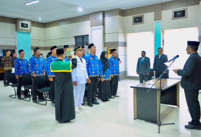 16 Pejabat Pemko Sabang Dilantik, Sekda Tekankan Profesionalisme dalam Bekerja | News Publik.perss