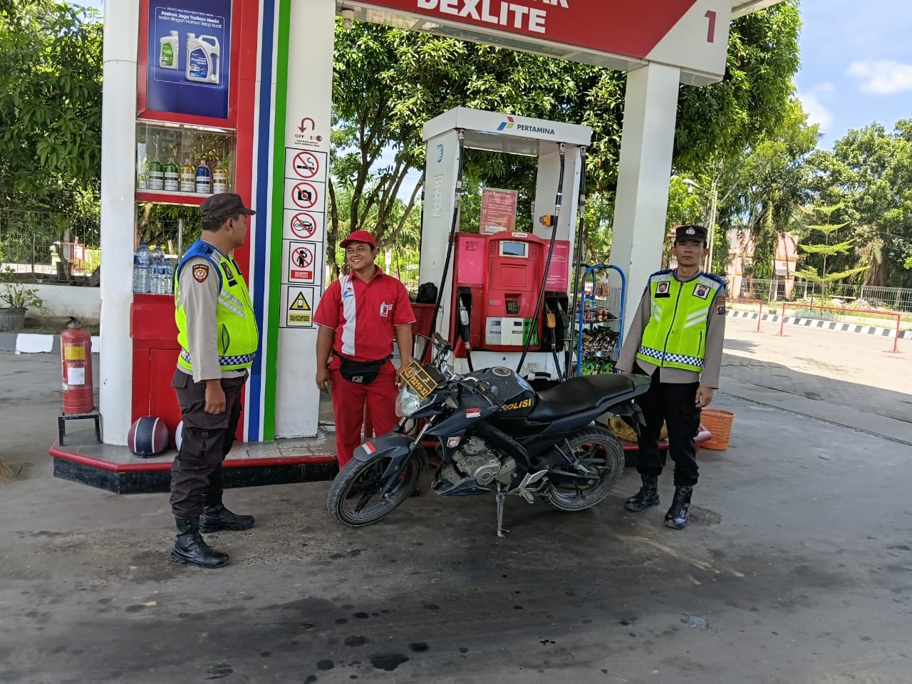 Polsek Padang Tualang Laksanakan Patroli, Monitoring Ketersediaan BBM di SPBU