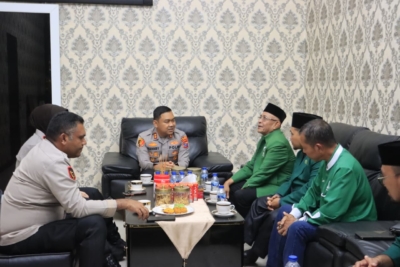 Kapolres Langkat Perkuat Silaturahmi dengan PD Al Washliyah Langkat, Bangun Sinergi untuk Kamtibmas yang Kondusif Kapolres Langkat Perkuat Silaturahmi dengan PD Al Washliyah Langkat, Bangun Sinergi untuk Kamtibmas yang Kondusif
