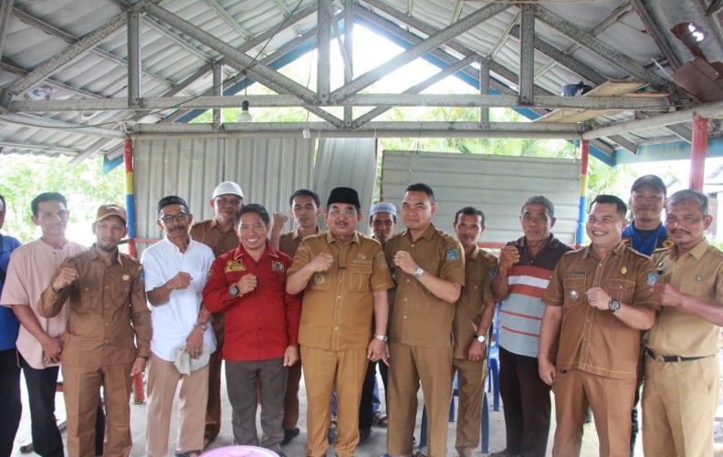 Bupati Anwar Sadat Tinjau Dermaga Apung Ambruk, Perbaikan Segera Dimulai