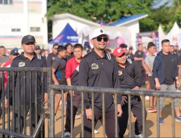 HUT Labuhanbatu Selatan ke-18 Meriah, Bupati Fery Senam Bersama Ribuan Warga HUT Labuhanbatu Selatan ke-18 Meriah, Bupati Fery Senam Bersama Ribuan Warga
