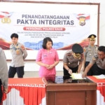 Pakta Integritas Polres Kaur