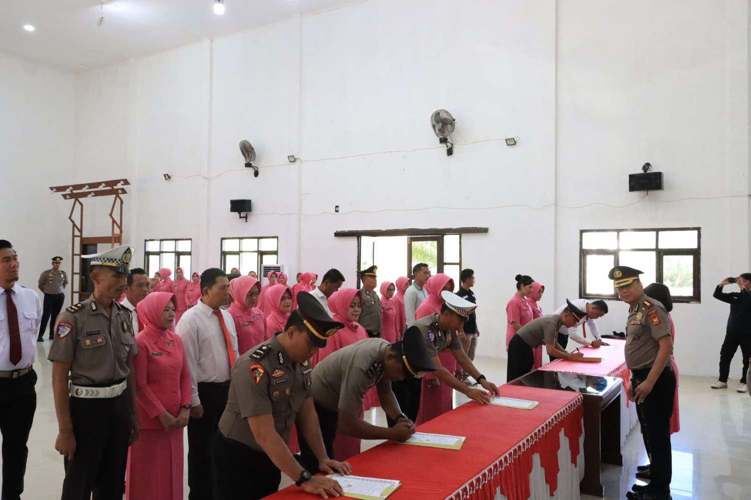 Pakta Integritas Polres Kaur, Kapolres Tegaskan Komitmen Bersih dari Narkoba dan Judi Pakta Integritas Polres Kaur