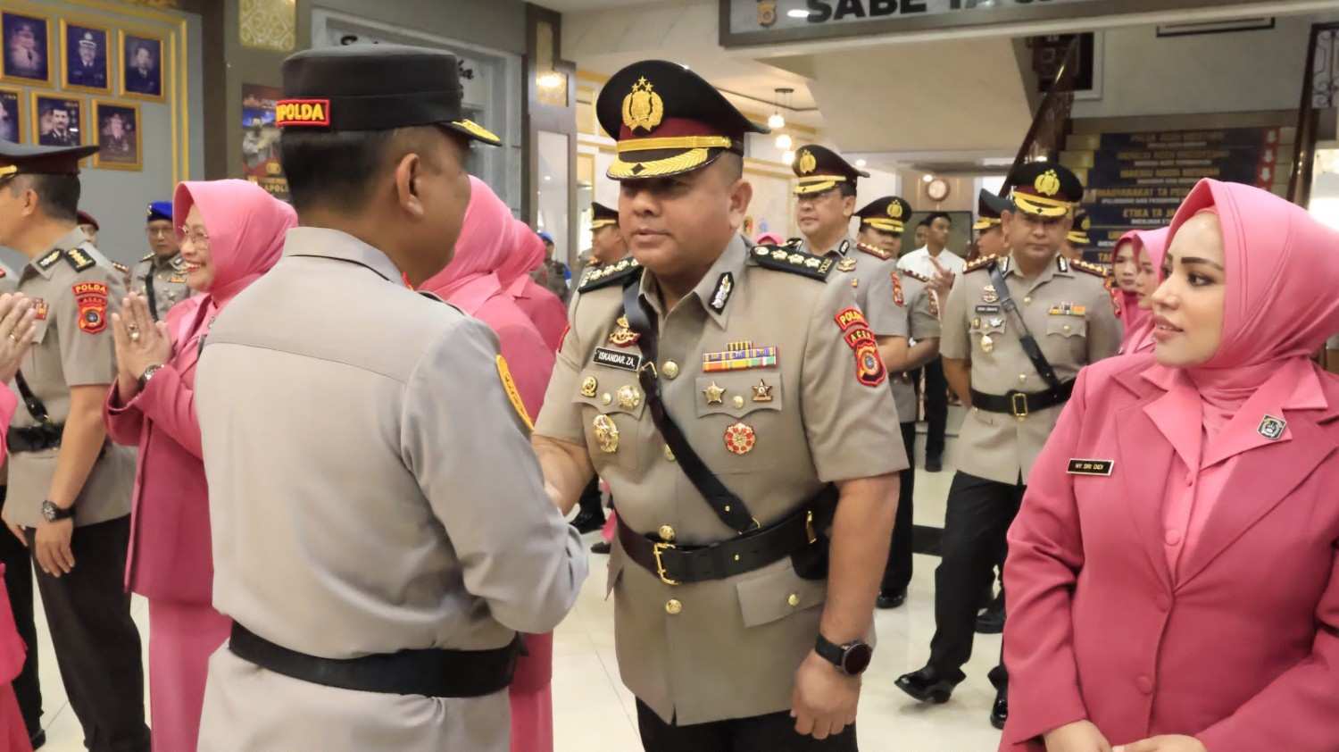 Sertijab Polda Aceh, Kapolda Lantik 7 Pejabat Utama dan 9 Kapolres Sertijab Polda Aceh, Kapolda Lantik 7 Pejabat Utama dan 9 Kapolres